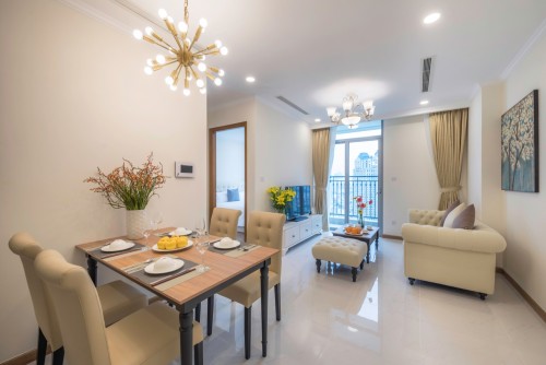 CHO THUÊ CĂN HỘ 1PN TÒA PLUS  FULL NỘI THẤT 5 SAO PHONG CÁCH BÁN CỔ ĐIỂN