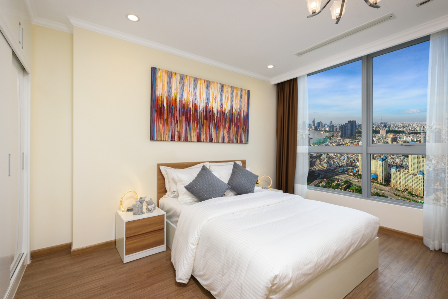 CHO THUÊ CĂN HỘ 3PN TÒA L4-5 FULL NỘI THẤT 5 SAO PHONG CÁCH HIỆN ĐẠI