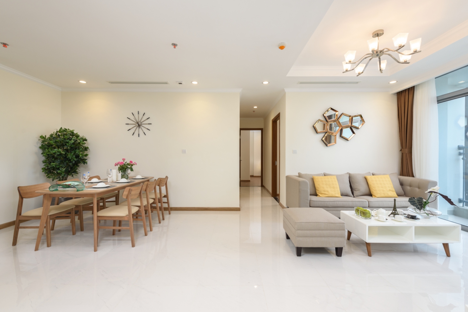 CHO THUÊ CĂN HỘ 3PN TÒA L4-5 FULL NỘI THẤT 5 SAO PHONG CÁCH HIỆN ĐẠI