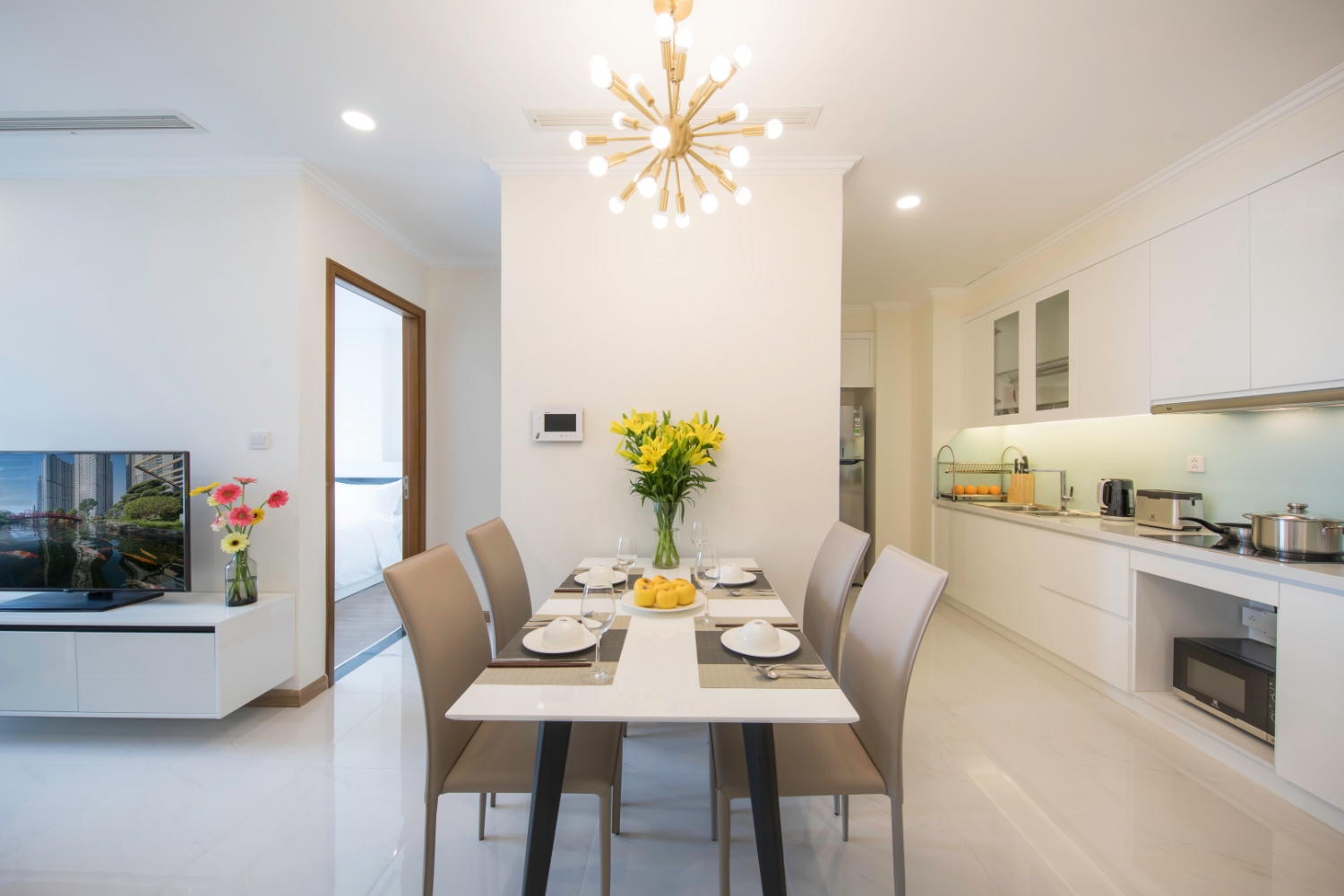 CHO THUÊ CĂN HỘ 1PN TÒA PLUS FULL NỘI THẤT 5 SAO PHONG CÁCH HIỆN ĐẠI